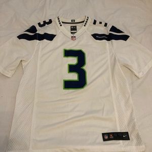 Russel Wilson #3 football jersey